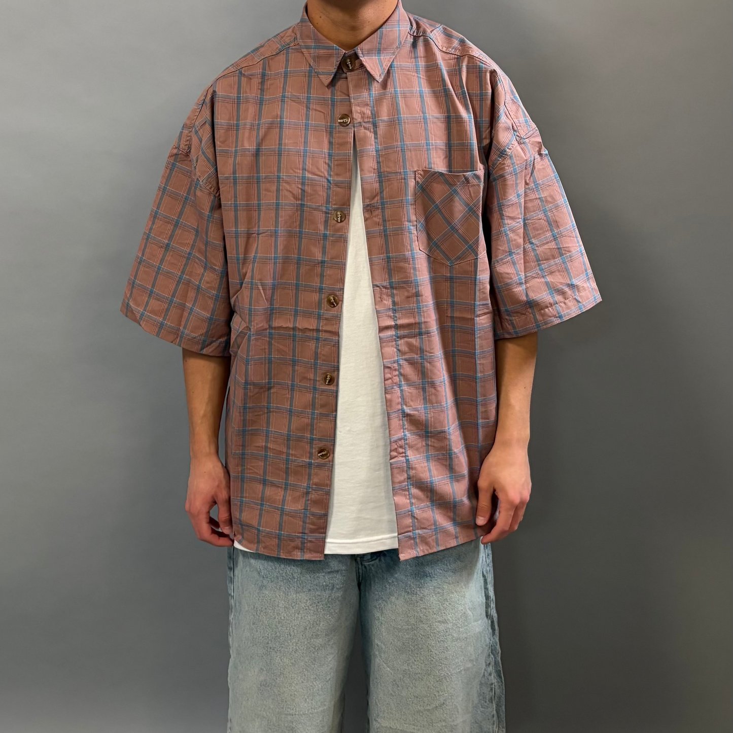 Camicia Oversize a Quadri Cipria a Maniche Corte
