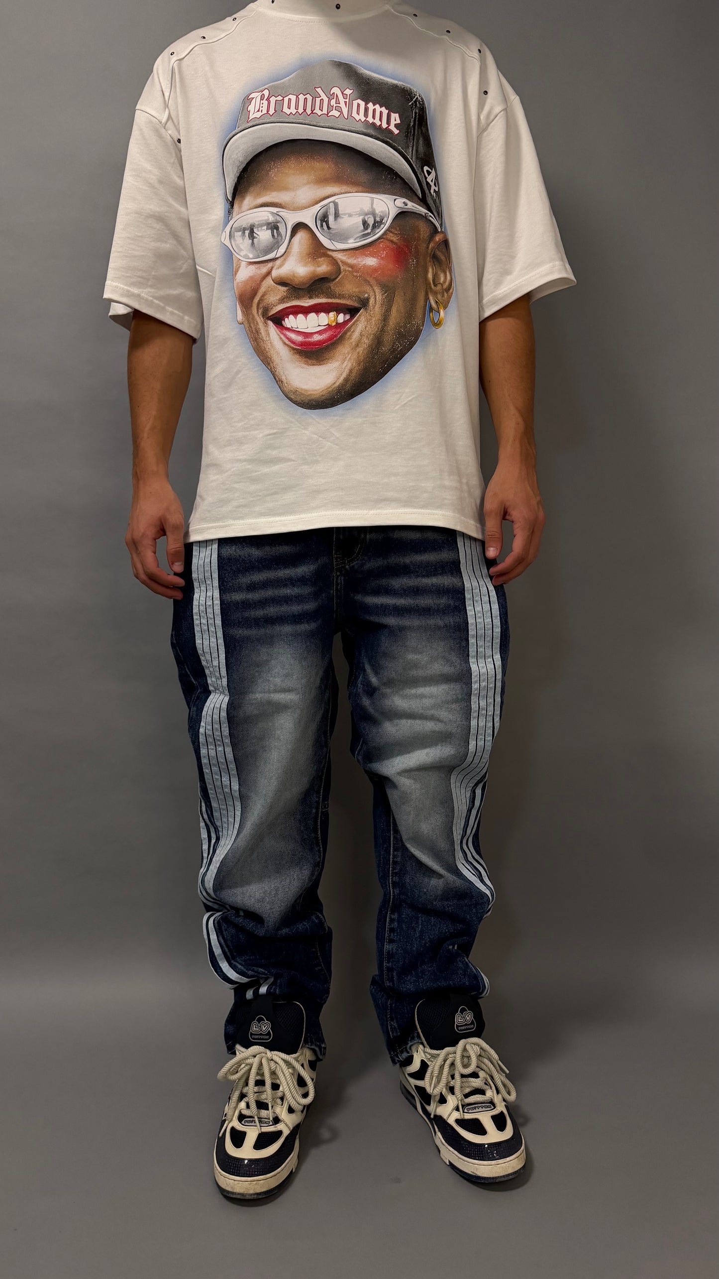 Jeans Baggy con Strisce Laterali