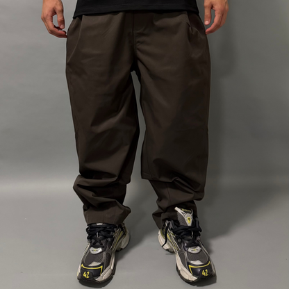 Pantaloni Oversize 002 – Nero e Marrone