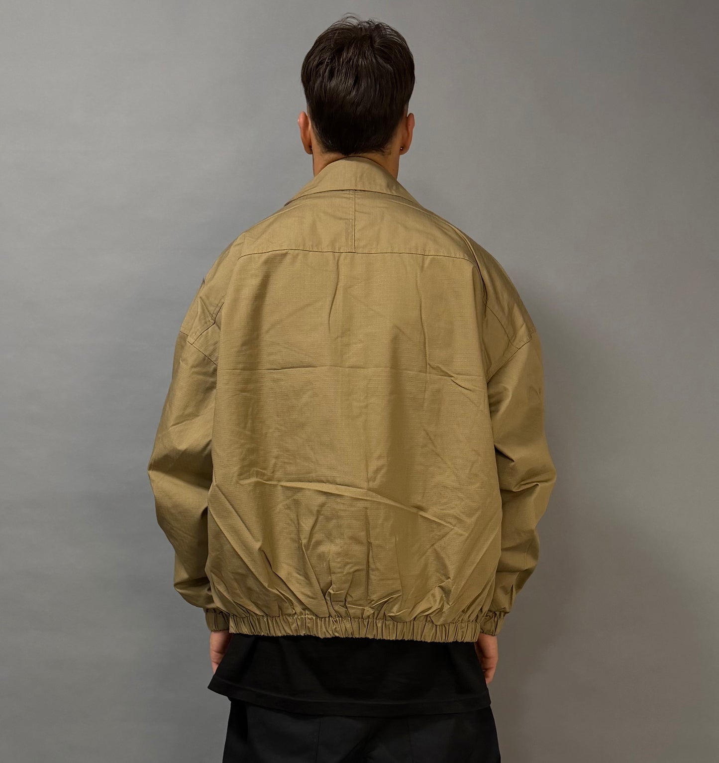 Giacca Oversize con Bottoni – Beige e Nera