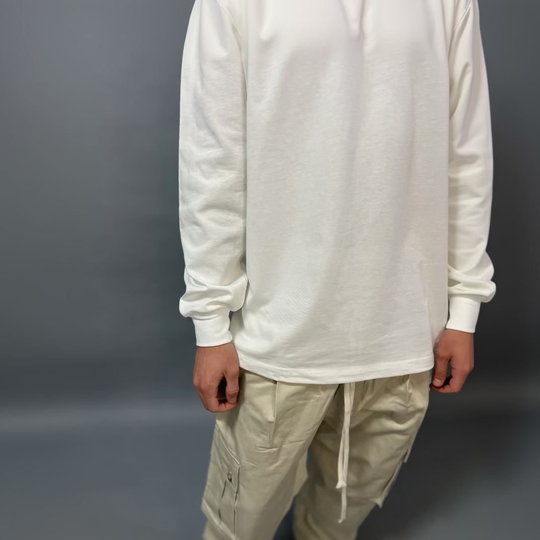 T-Shirt Over Manica Lunga Bianca con Polsino