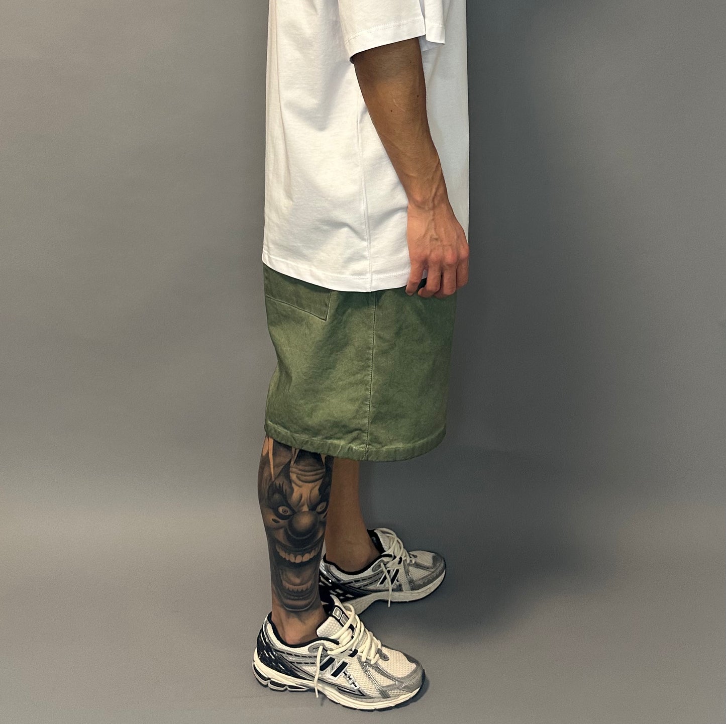 Bermuda Uomo Verde Slavato – Fit Over – Taglie S-XL
